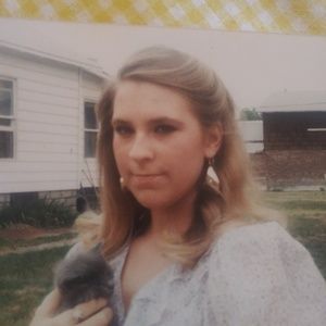 Meet your Posher, Lori